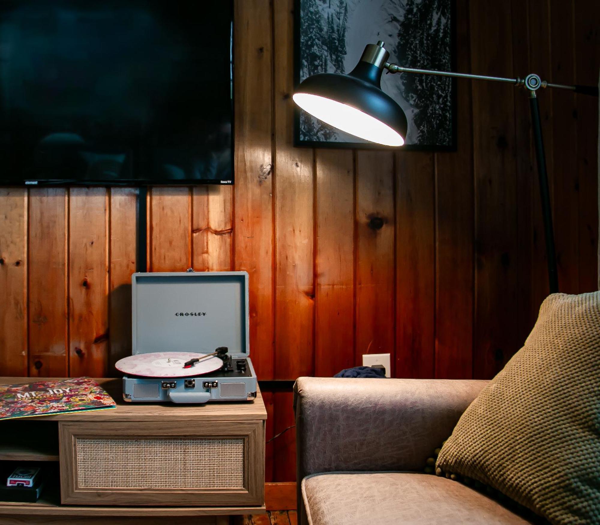 Birch House: Cozy Cabin 5 Min From Okemo Ludlow Exterior foto